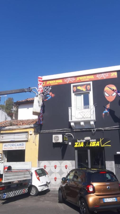 فندق Spiderman House كاتانيا المظهر الخارجي الصورة