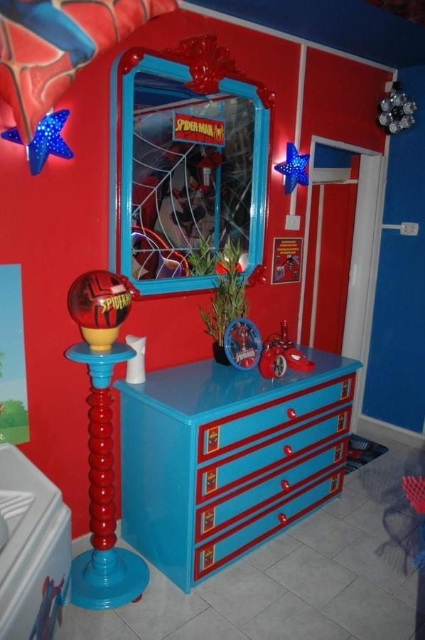 فندق Spiderman House كاتانيا المظهر الخارجي الصورة